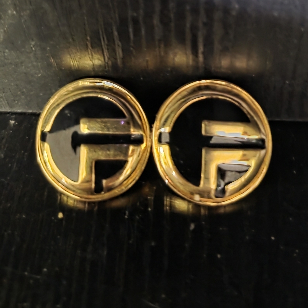 Beautiful St John Clip On Earrings Gold Platted 24 Kt Make Offer